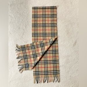 100% cashmere Burberry scarf